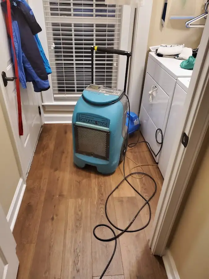 Commercial dehumidifier deployed for Crawl Space Restoration in Chico